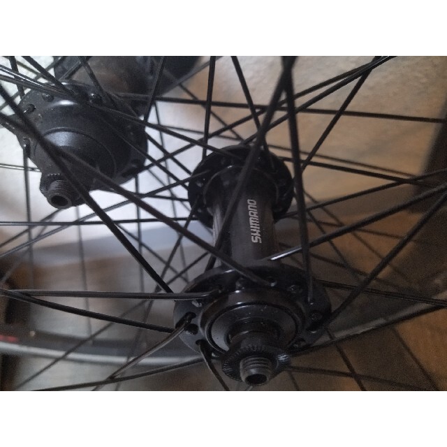 700c 前後ホイールセット 新品タイヤ付き スポーツ/アウトドアの自転車(パーツ)の商品写真