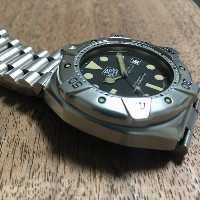 TAG Heuer(タグホイヤー)のタグホイヤー Tag heuer スーパープロフェッショナル 自動巻 メンズの時計(腕時計(アナログ))の商品写真