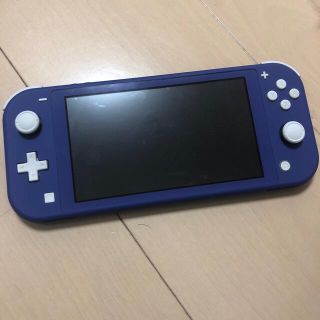 ニンテンドースイッチ(Nintendo Switch)のNintendo Switch NINTENDO SWITCH LITE ブルー(家庭用ゲーム機本体)