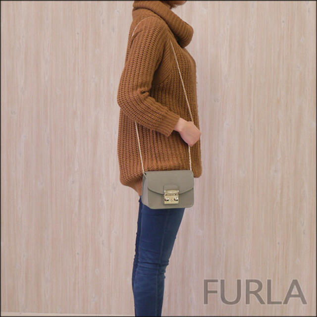 Furla(フルラ)の【中古美品】フルラ ミニバッグ メトロポリス METROPOLIS MINI レディースのバッグ(ショルダーバッグ)の商品写真