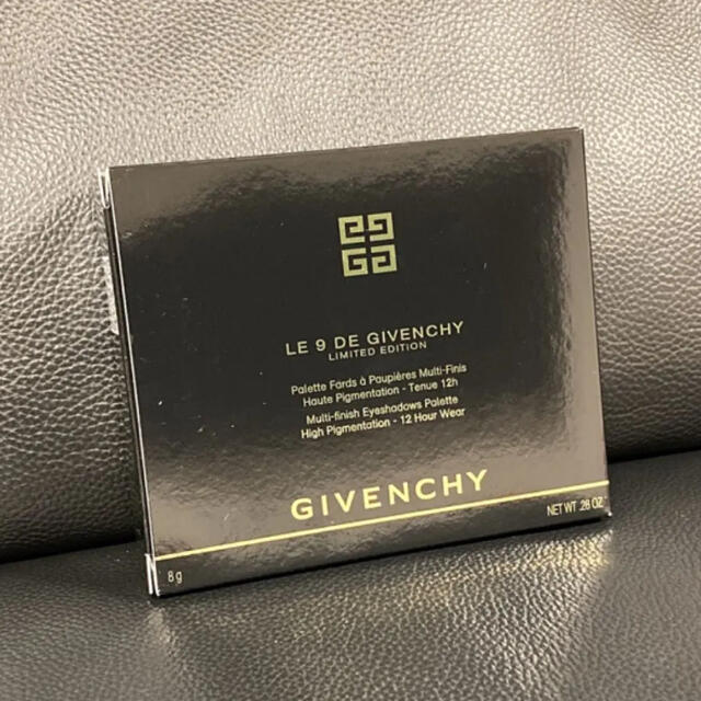 GIVENCHY(ジバンシィ)のジバンシィ　ル・ヌフ・ジバンシイ No.07 アイシャドウ　クリスマス　コフレ コスメ/美容のベースメイク/化粧品(アイシャドウ)の商品写真