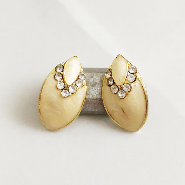 Vintage ＊ leaf enamel pierce レディースのアクセサリー(ピアス)の商品写真