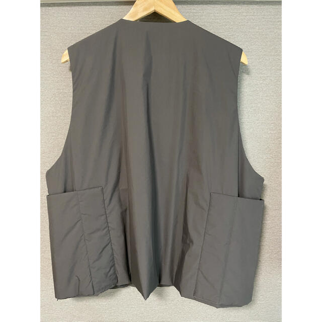 1LDK SELECT(ワンエルディーケーセレクト)のstein PADDED DEFORMABLE VEST ベスト ナイロン メンズのジャケット/アウター(ダウンベスト)の商品写真