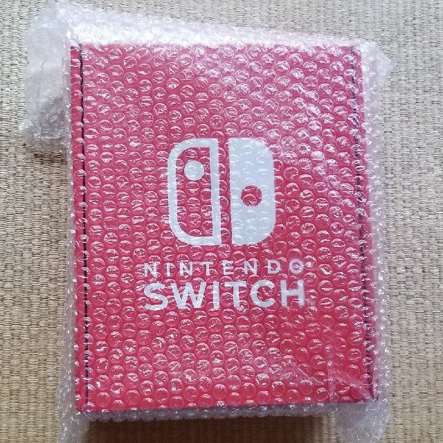 任天堂任天堂Switch 新型スイッチ 有機ELモデル ネオンブルー ネオンレッド