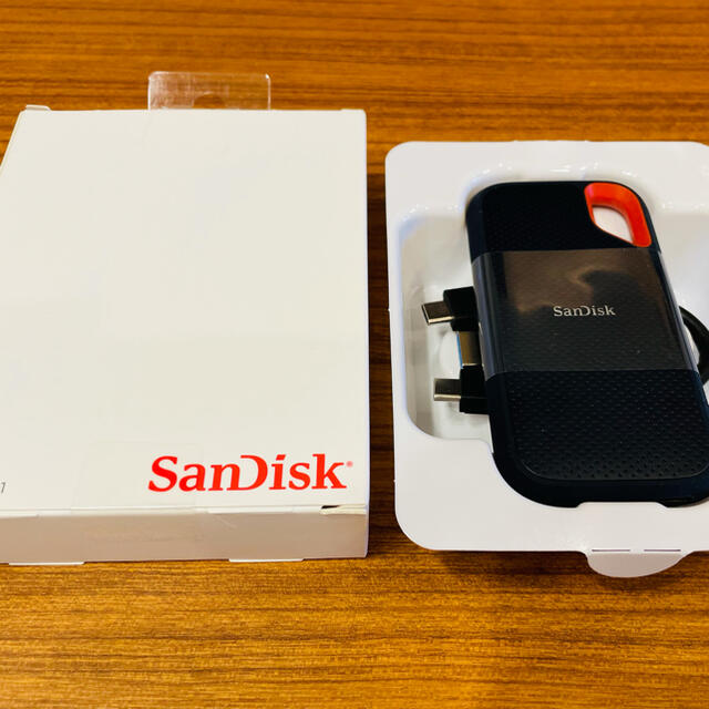 SanDisk サンディスク　エクストリーム　ポータブルSSD USBPC/タブレット