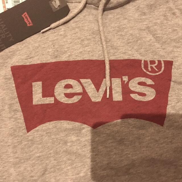 Levi's(リーバイス)の【未使用】Levi’s パーカー グレーM メンズのトップス(パーカー)の商品写真