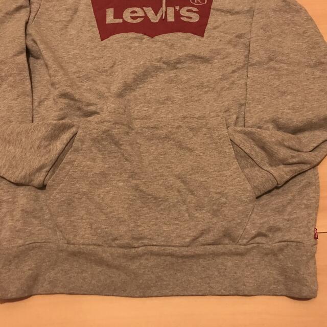 Levi's(リーバイス)の【未使用】Levi’s パーカー グレーM メンズのトップス(パーカー)の商品写真