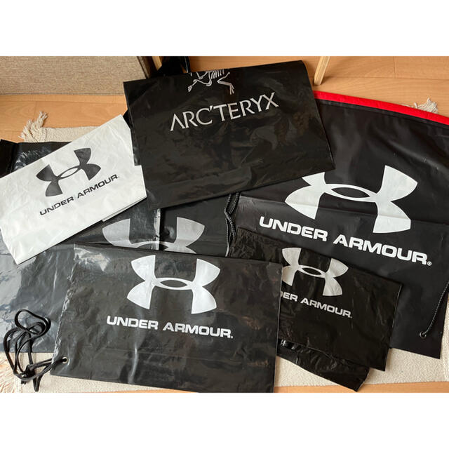 UNDER ARMOUR(アンダーアーマー)のアンダーアーマー  ショップ袋(オマケ付) レディースのバッグ(ショップ袋)の商品写真