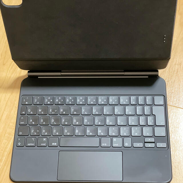 iPad Pro Wi-Fi 11インチ 第2世代+magic keyboard