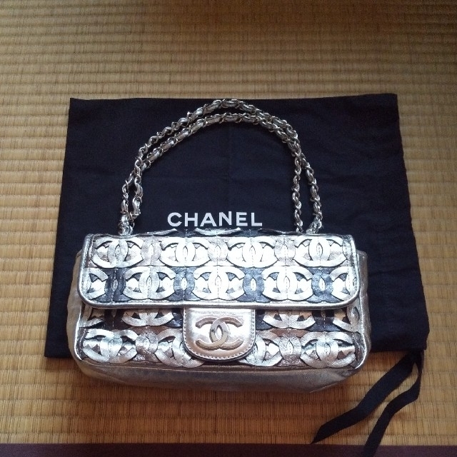 バッグシャネル レア ショルダー バッグ CHANEL