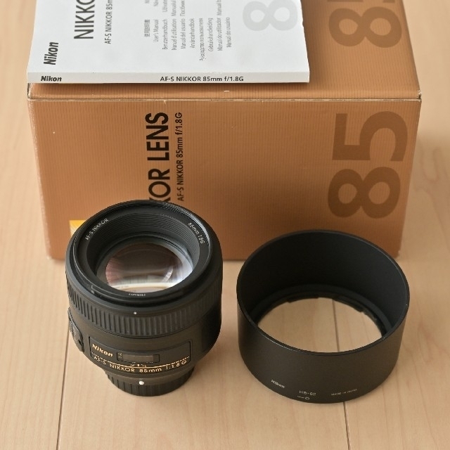 ニコン　Nikkor AF-S NIKKOR 85mm f/1.8Gカメラ