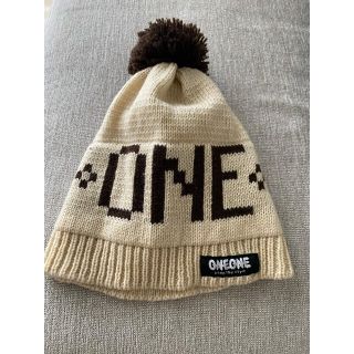 バートン(BURTON)のスノーボードブランドONE ONE  ニット帽(ウエア/装備)