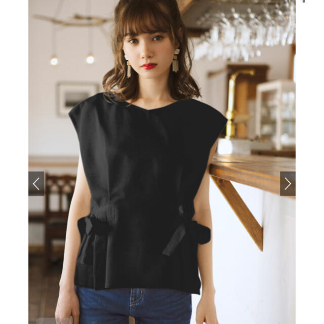 GRL(グレイル)のGRLマーシュ彩着用　サイドリボンノースリーブトップス レディースのトップス(シャツ/ブラウス(半袖/袖なし))の商品写真