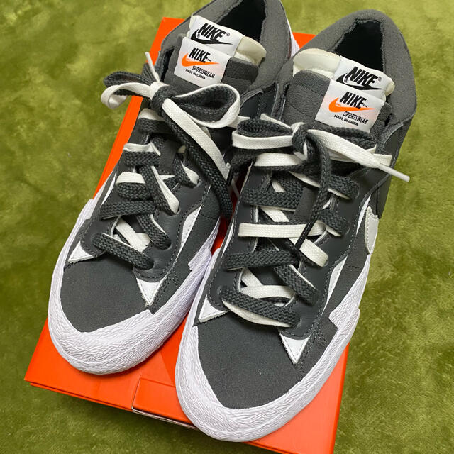 sacai nike blazer low 26 iron grey