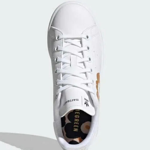 adidas(アディダス)の新品　アディダス マリメッコ スタンスミス Marimekko  25cm レディースの靴/シューズ(スニーカー)の商品写真