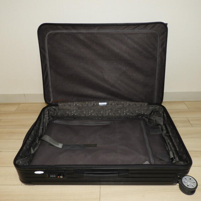 使用感有】リモワ 四輪 TSA - トラベルバッグ/スーツケース