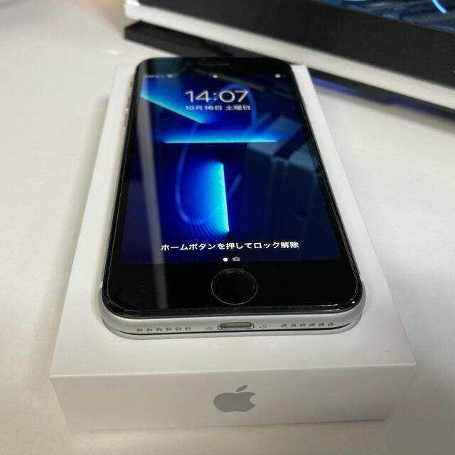 iPhone SE2【SIMフリー】64GB ブラック