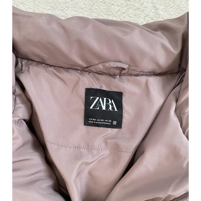 ZARA(ザラ)のZARA💜 撥水加工パフジャケット ダウンジャケット XS レディースのジャケット/アウター(ダウンジャケット)の商品写真