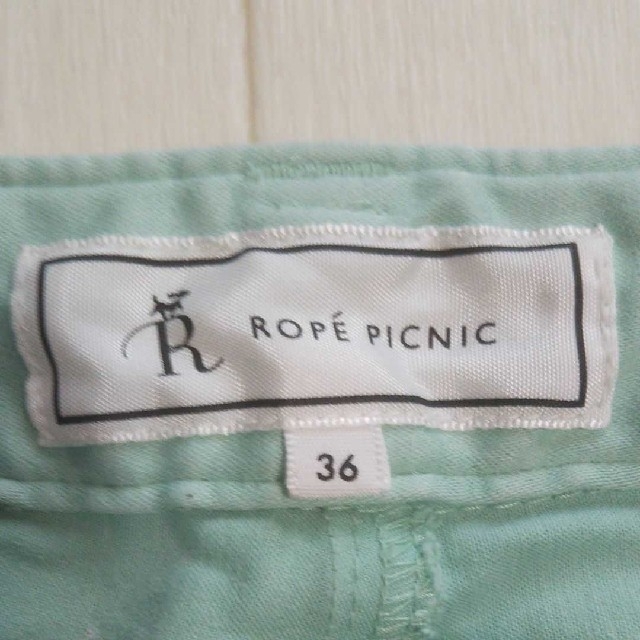 Rope' Picnic(ロペピクニック)のROPE PICNICスキニーパンツ レディースのパンツ(カジュアルパンツ)の商品写真