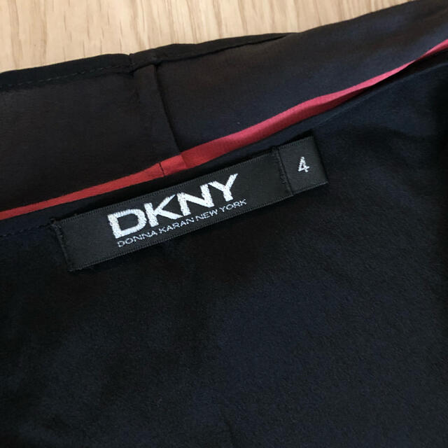 DKNY(ダナキャランニューヨーク)のDKNY ダナキャラン　ブラウス　ジレ　3way レディースのトップス(シャツ/ブラウス(半袖/袖なし))の商品写真