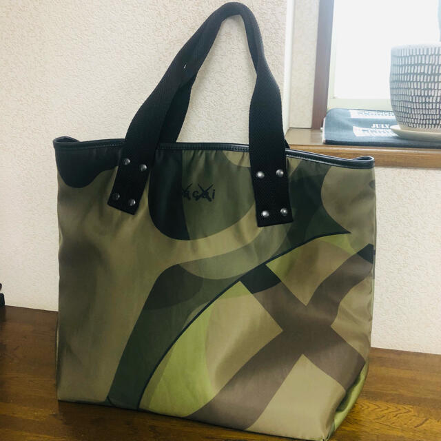 sacai - sacai KAWS サカイ カウズ トートバッグ ラージ 新品 ...