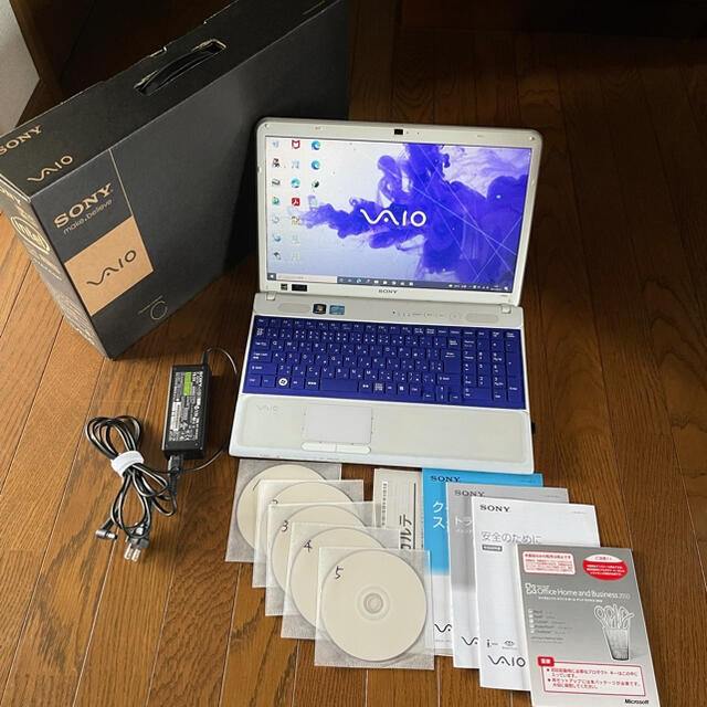 VAIO❄️win11❄️ホワイト❄️Corei5❄️Blu-ray❄️SSD