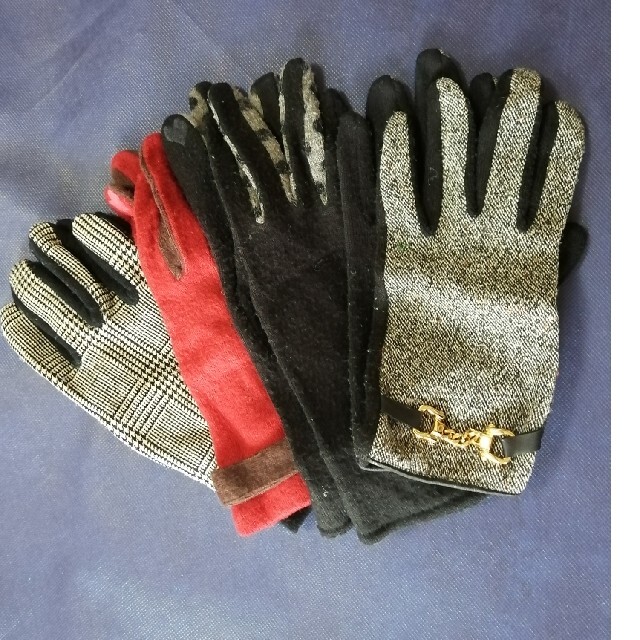 手袋　４点セット レディースのファッション小物(手袋)の商品写真