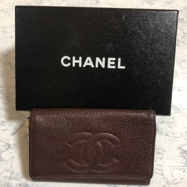 CHANEL(シャネル)のCHANEL シャネル キーケース キャビアスキン ブラウン レディースのファッション小物(キーケース)の商品写真