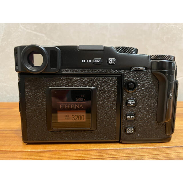 富士フイルム(フジフイルム)のx-pro3 ブラック スマホ/家電/カメラのカメラ(ミラーレス一眼)の商品写真