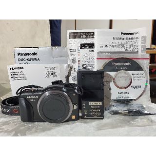 パナソニック(Panasonic)のショット数58回未使用新古品 ミラーレス一眼 LUMIX GF5 ブラック(ミラーレス一眼)