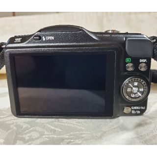 ショット数58回未使用新古品 ミラーレス一眼 LUMIX GF5 ブラック