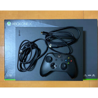 エックスボックス(Xbox)のマイクロソフト Xbox One X 1TB 本体(家庭用ゲーム機本体)