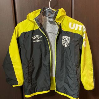 アンブロ(UMBRO)のUMBRO キッズアウター　130(ジャケット/上着)