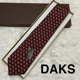 ダックス(DAKS)の新品　未使用【DAKS ダックス】ネクタイ　レッド　人気カラー　　100%シルク(ネクタイ)