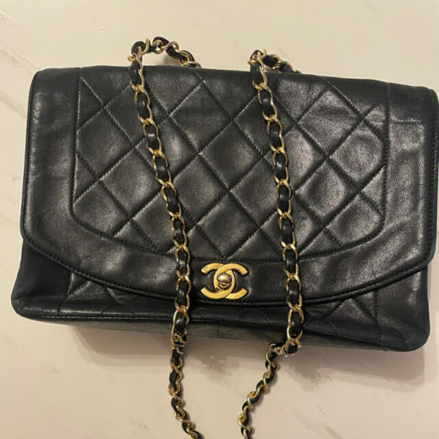 CHANEL ダイアナ　バッグ　本日のみ