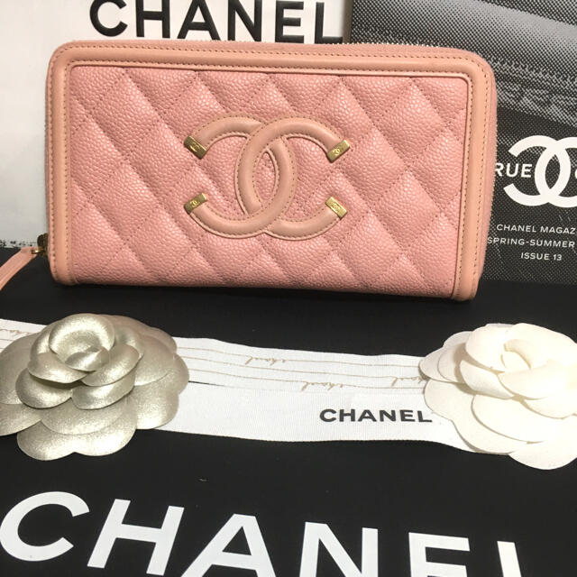 CHANELフィリグリー長財布