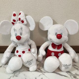 ディズニー(Disney)の【2013年クリスマス限定】ミッキー&ミニーのぬいぐるみ(ぬいぐるみ)