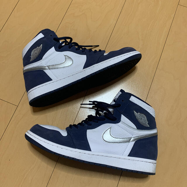 NIKE(ナイキ)のNIKE AIR JORDAN 1 HIGH OG CO.JP 27.5cm メンズの靴/シューズ(スニーカー)の商品写真