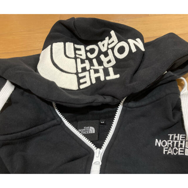 【入手困難】THE NORTH FACE パーカー【M】 3