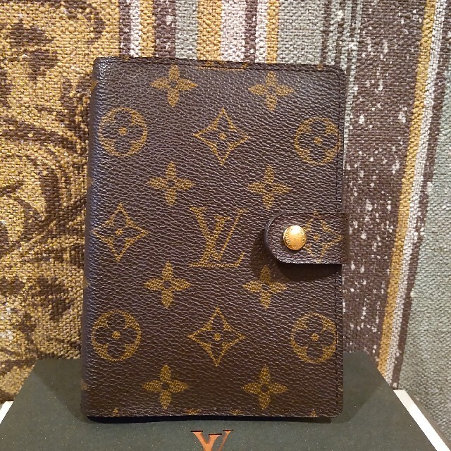 美品　VUITTON  手帳