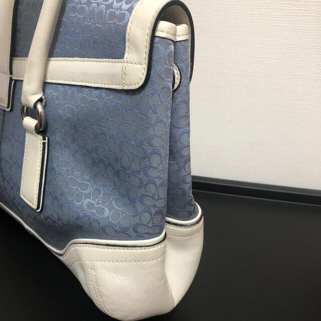 COACH(コーチ)のCOACH コーチ　ハンドバッグ　ミニシグニチャー　型番6821 レディースのバッグ(ハンドバッグ)の商品写真