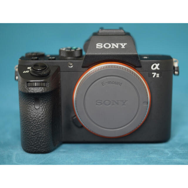 SONY(ソニー)のSONY α7Ⅱ ILCE−7M2 ボディ+バッテリグリップ+純正バッテリー2個 スマホ/家電/カメラのカメラ(ミラーレス一眼)の商品写真