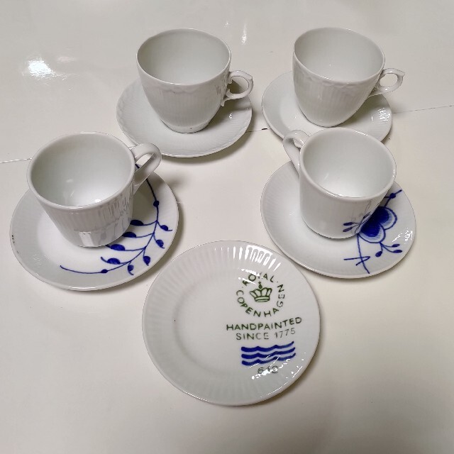 ROYAL COPENHAGEN テミダスカップ×4組と小皿キッチン/食器