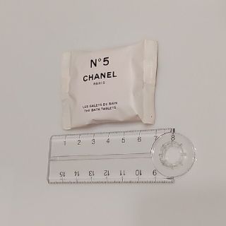 シャネル(CHANEL)のCHANEL　シャネル Nº5 ザ バス タブレット1個(入浴剤/バスソルト)