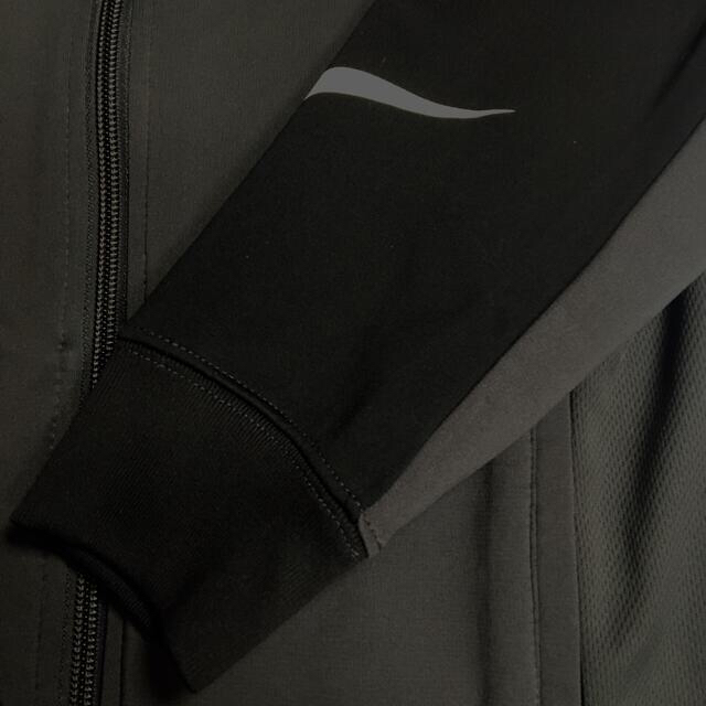 NIKE(ナイキ)のNIKE  DRI-FIT   トップス スポーツ/アウトドアのランニング(ウェア)の商品写真