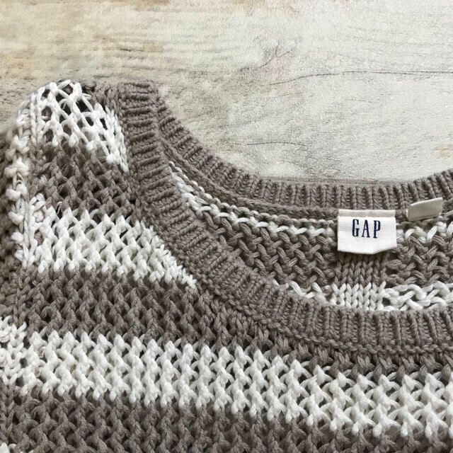 GAP(ギャップ)の送料込み★GAPボーダーニット レディースのトップス(ニット/セーター)の商品写真