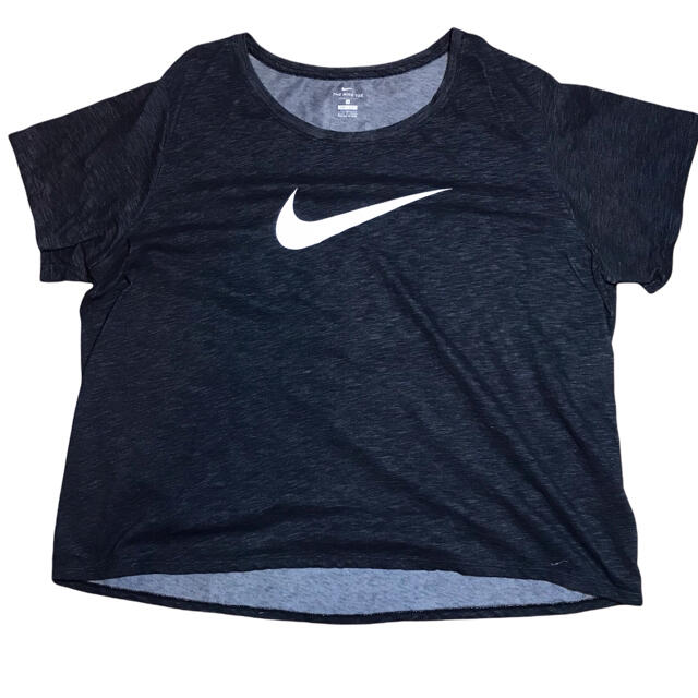 NIKE(ナイキ)の【デカロゴ】ナイキ NIKE Tシャツ カットソー 黒 4L 古着  レディースのトップス(Tシャツ(半袖/袖なし))の商品写真