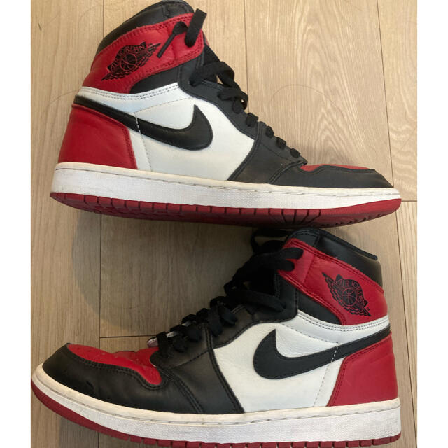 NIKE(ナイキ)の中古　NIKE AIR JORDAN 1 BRED TOE 27.5cm メンズの靴/シューズ(スニーカー)の商品写真