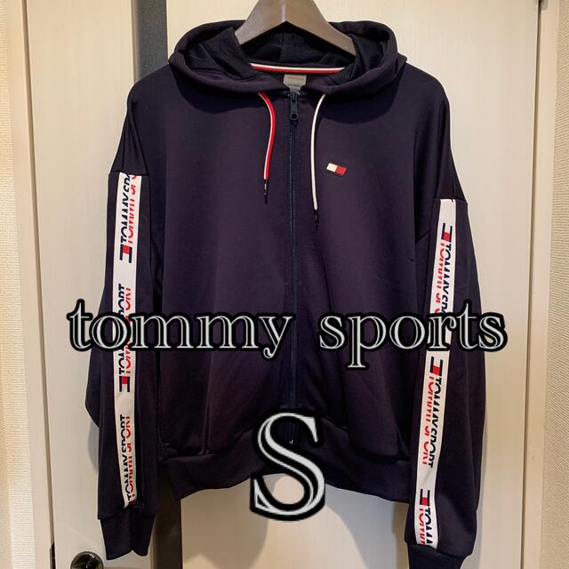 TOMMY HILFIGER(トミーヒルフィガー)のtommy sports ネイビー　パーカー　Sサイズ　美品 レディースのトップス(パーカー)の商品写真