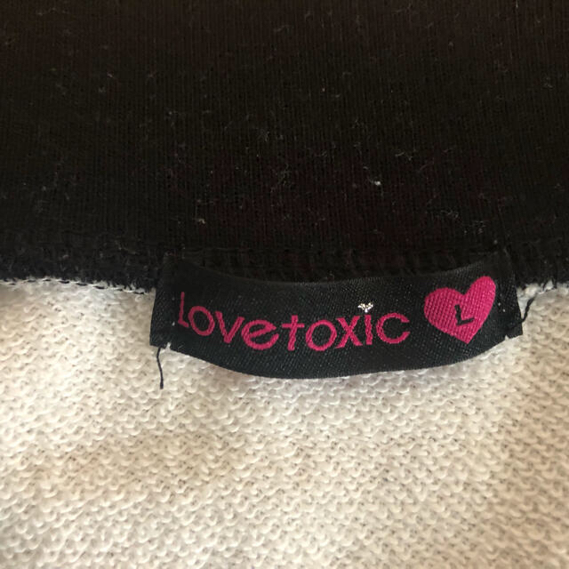 lovetoxic(ラブトキシック)のお値下げしました。Lovetoxic トレーナー L(160)サイズ キッズ/ベビー/マタニティのキッズ服女の子用(90cm~)(Tシャツ/カットソー)の商品写真